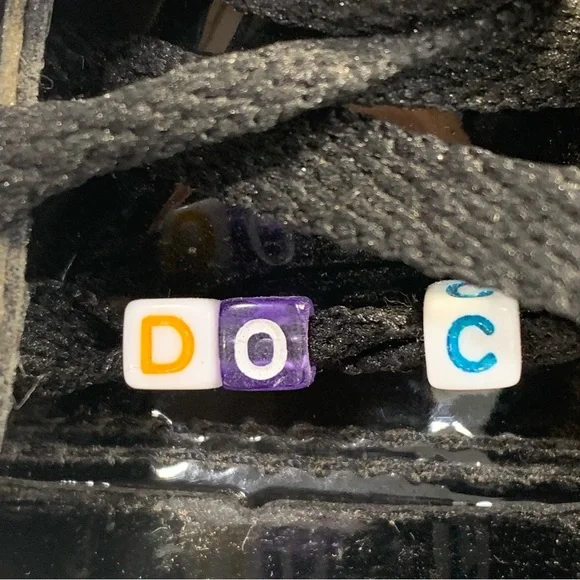 Dr Martens Doc Martens Air Wair Boots With Bouncing Soles Women’s 8 Black Patent - Picture 11 of 12